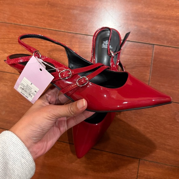 NWT Women's Sasha Buckle Slingback Kitten Heels - Wild Fable Red 7 - Picture 6 of 10